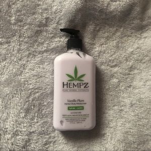 Brand New Hempz Body Moisturizer